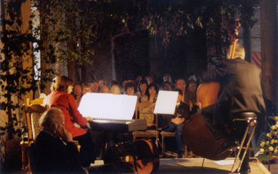 Es musizieren gemeinsam Wolfgang Berk, Ralf Hlzer und Helga Seidel